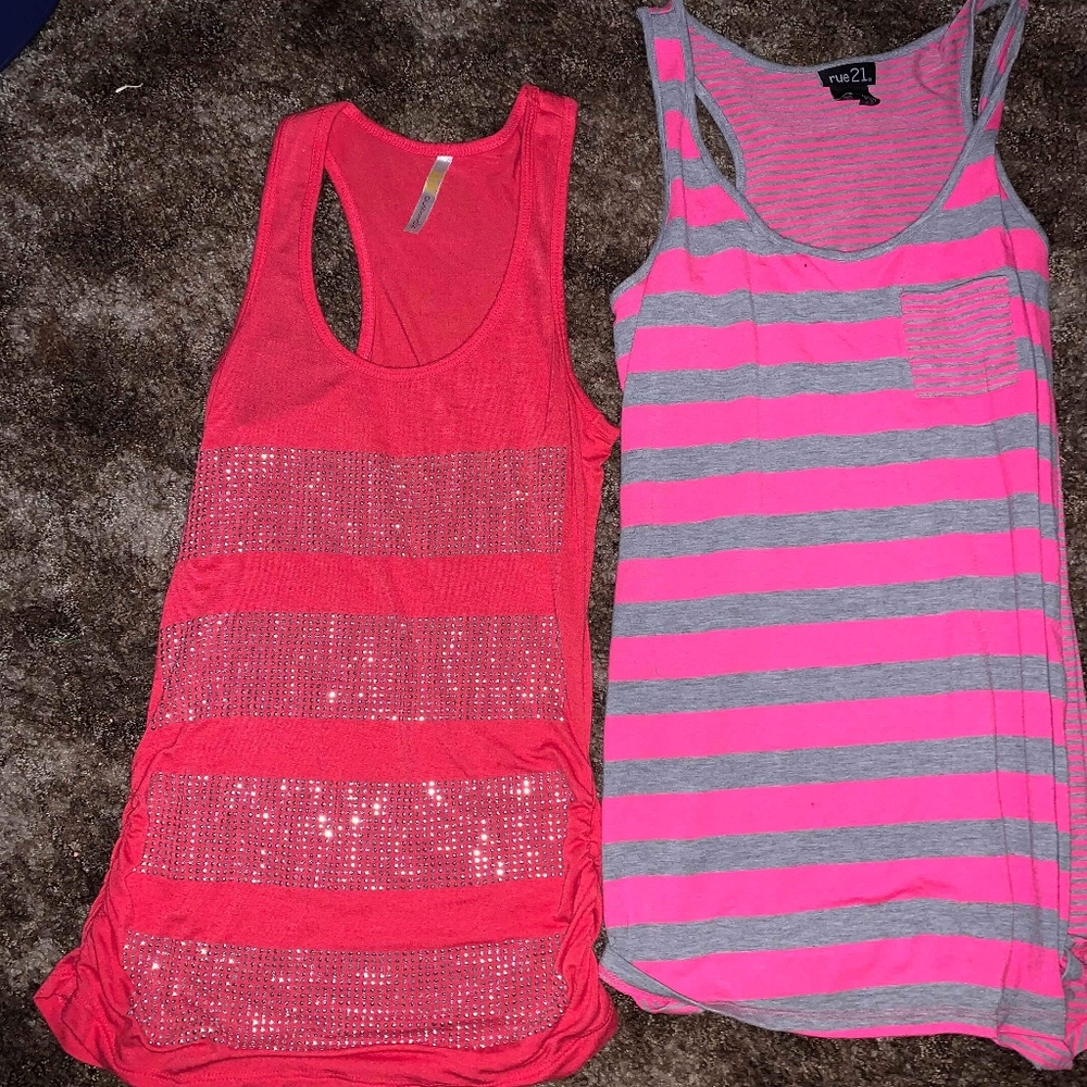 Bundle of tank tops striped